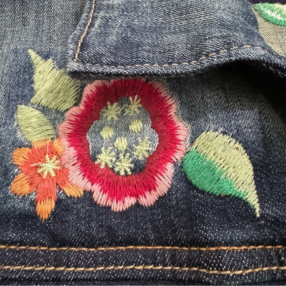 Driftwood Maryah Floral Embroidered Boho Jean Jacket Medium - Picture 4 of 11